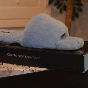 Bloomingdales AQUA Women's Snowy Shearling Slippers Blue NEW, Never Worn 7.5
